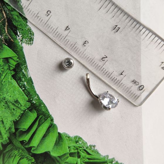 Silver piercing with phianites