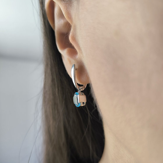 Срібні сережки з топазом 2.817ct