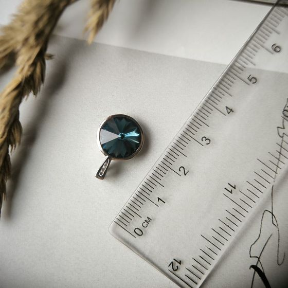 Серебряная подвеска с фианитами