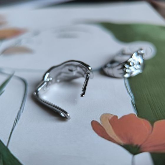 Срібні сережки без каменів