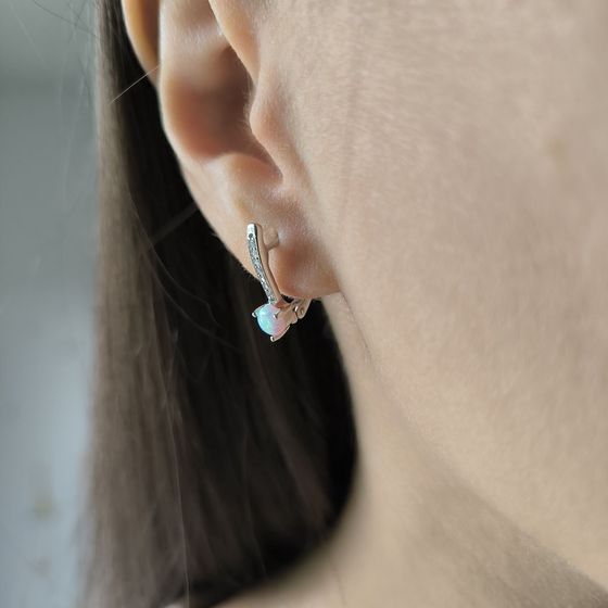 Серебряные серьги с опалом 0.661ct, фианитами