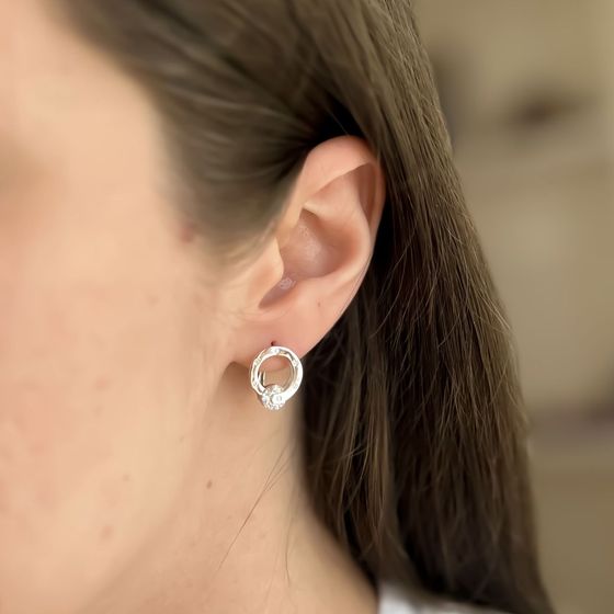 Золоті сережки з фіанітами 0.6ct