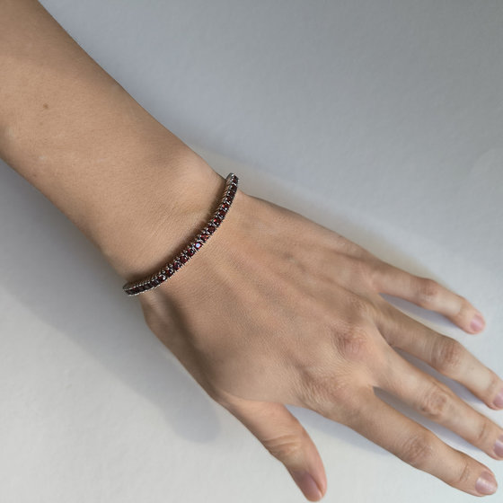 Срібний браслет з гранатом 6.418ct