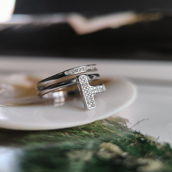 Silver ring with cubic zirconia