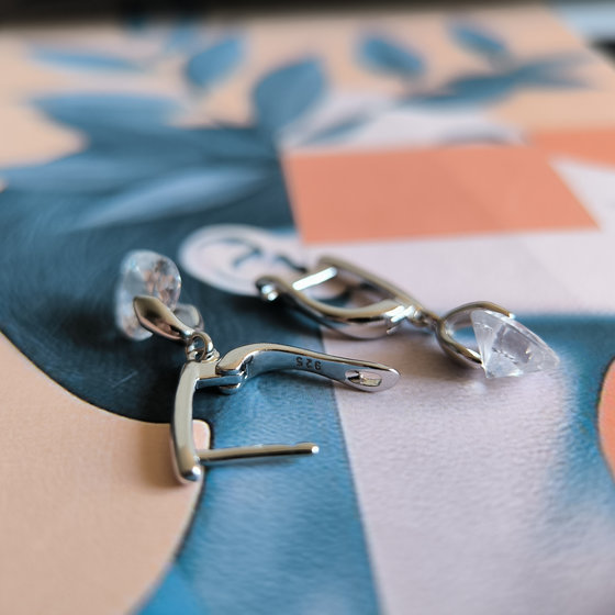 Срібні сережки з фіанітами