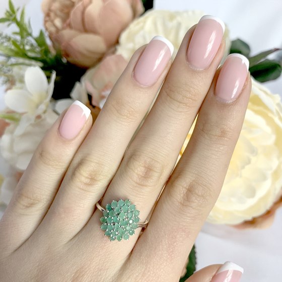 Срібні сережки зі смарагдом 2,606 карата