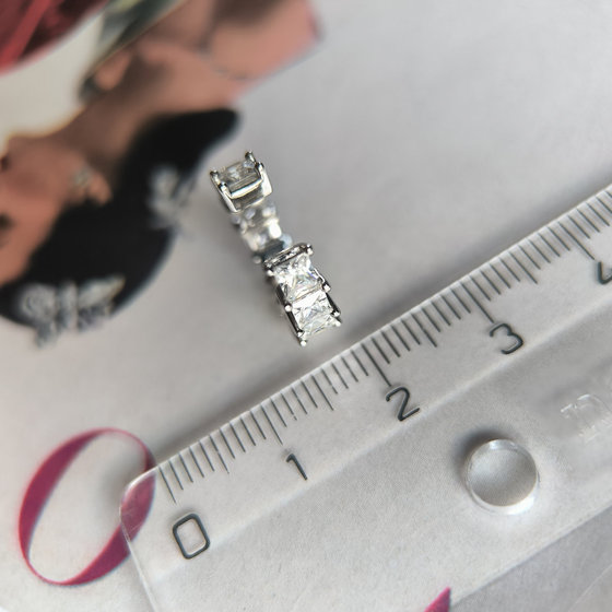 Silver earrings with cubic zirconia