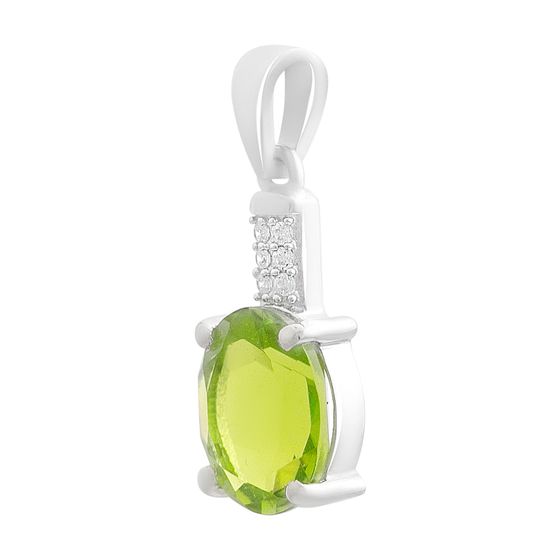 Silver pendant with chrysolite