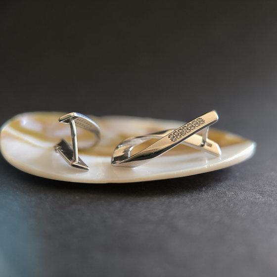 Срібні сережки з фіанітами