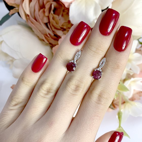 Срібні сережки з рубіном 2,8 карата