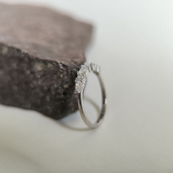 Silver Ring with Fianites