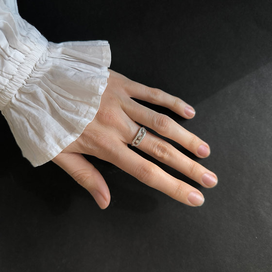 Silver ring with cubic zirconia