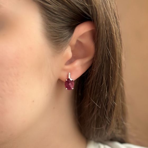 Silver earrings with a 6.458-carat ruby