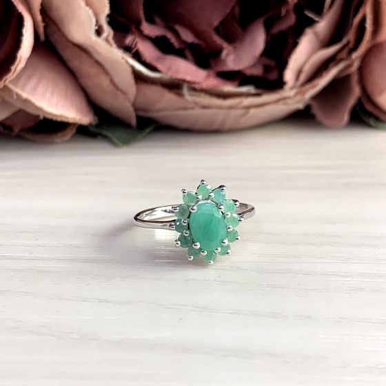 Серебряное кольцо с изумрудом 1.27ct