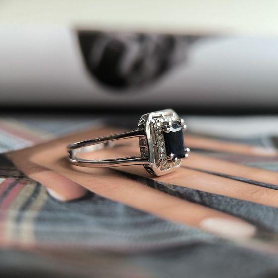 Срібна каблучка із сапфіром 1.455ct