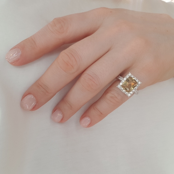 Silver ring with citrine nano 4.18ct