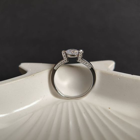 Silver Ring with Fianites