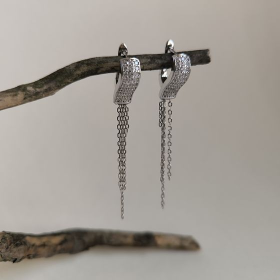 Срібні сережки з фіанітами