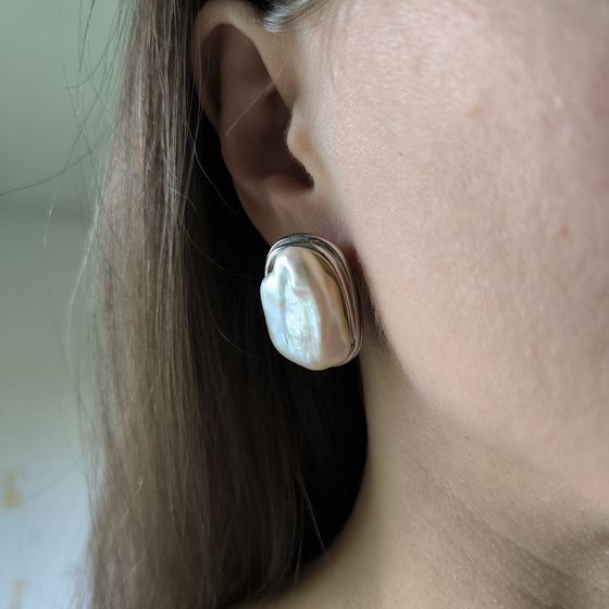 Срібні сережки з перлами бароковими, фіанітами