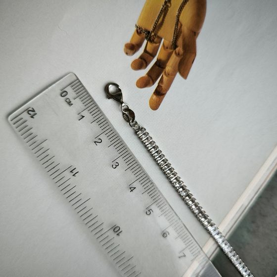 Silver bracelet with phianites