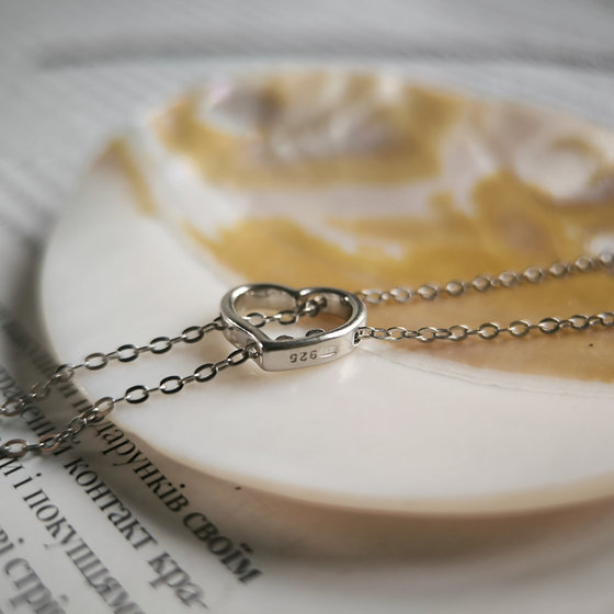 Silver necklace without stones