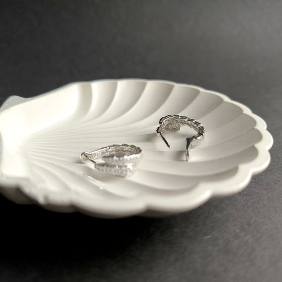 Серебряные серьги с фианитами