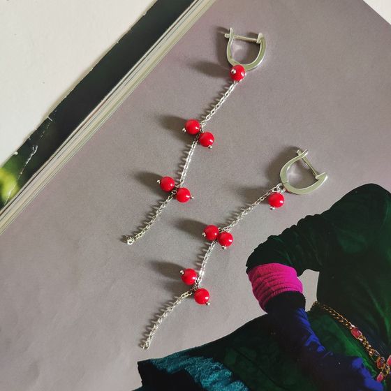 Срібні сережки з коралом