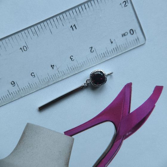 Срібна підвіска з гранатом 1.242ct