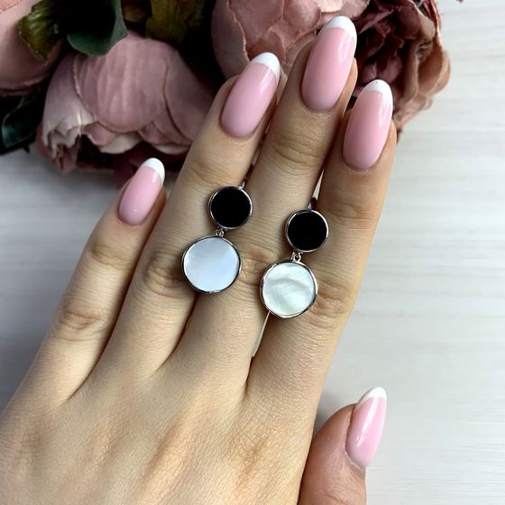 Срібні сережки з емаллю