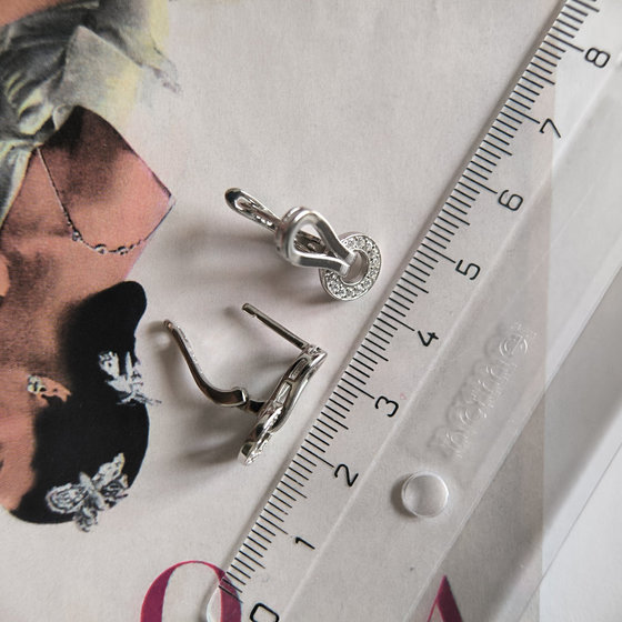 Silver earrings with cubic zirconia
