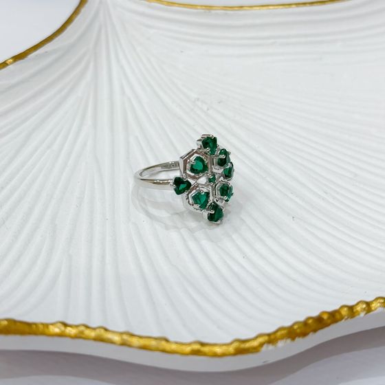 Silver ring with a 1.863-carat nano emerald