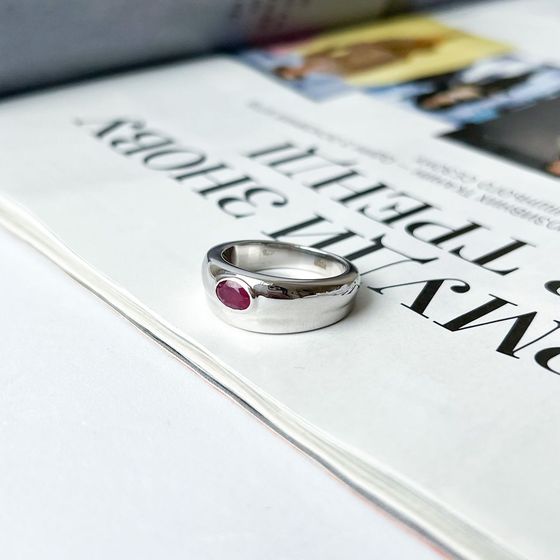 Silver ring with ruby 0.467ct