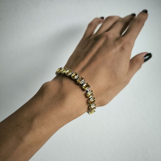 Silver bracelet with citrine nano