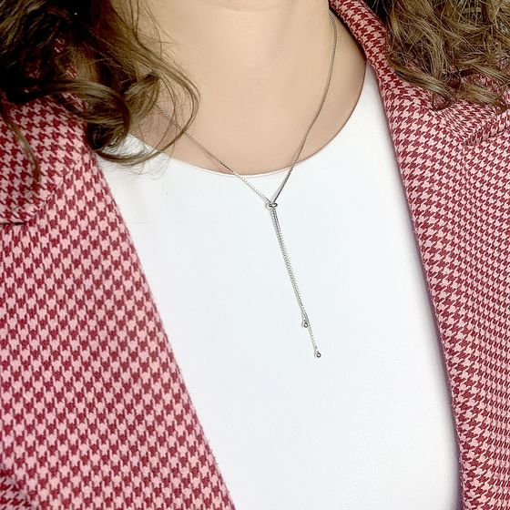 Silver necklace without stones