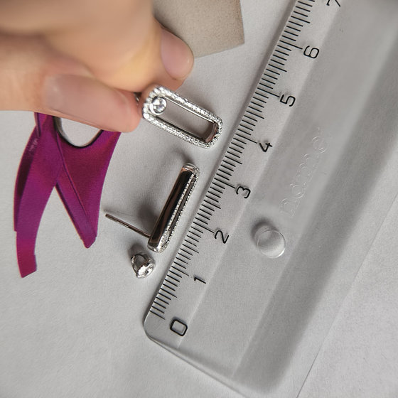 Срібні сережки з фіанітами