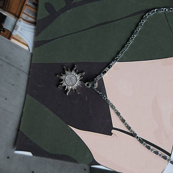 Срібна підвіска з фіанітами