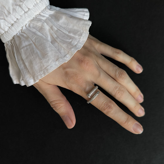 Silver ring with cubic zirconia