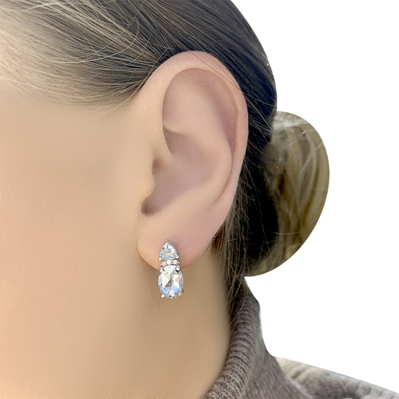 Silver earrings with 3.582 ct of topaz