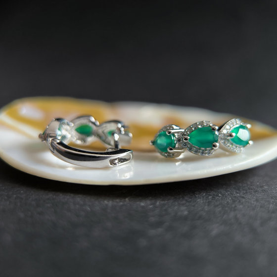 Срібні сережки з агатом 3.001ct