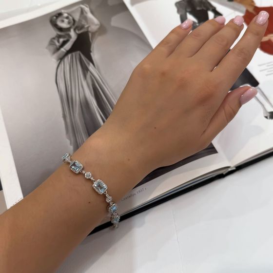 Silver bracelet with topaz 10.643ct