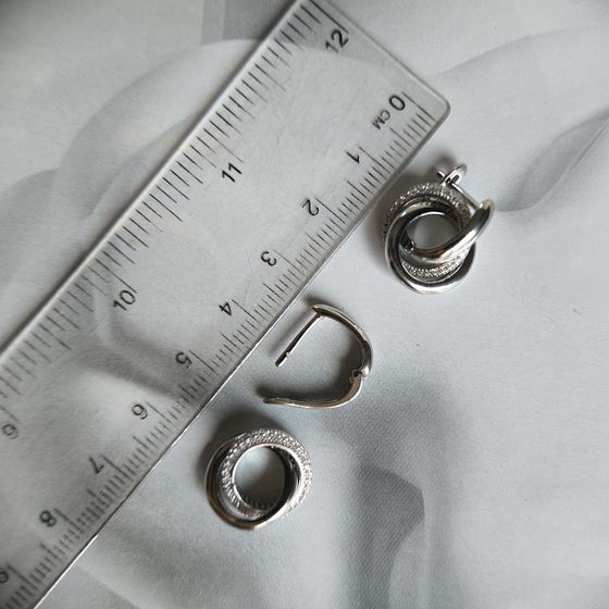 Срібні сережки з фіанітами