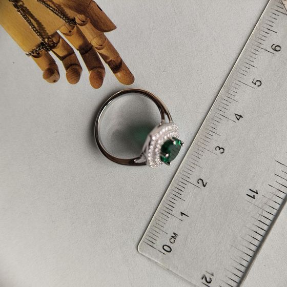 Срібна каблучка зі смарагдом nano 2.401ct