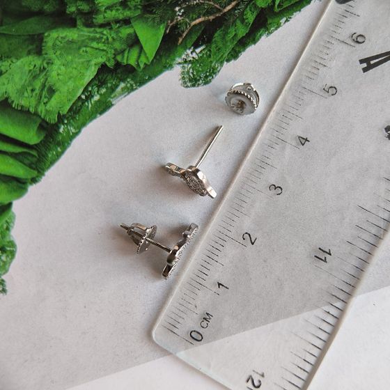 Срібні сережки з фіанітами