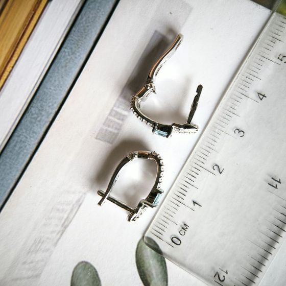 Серебряные серьги с топазом Лондон Блю 0.638ct