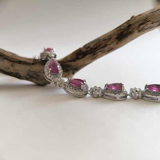 Срібний браслет з рубіном 9,74 карата