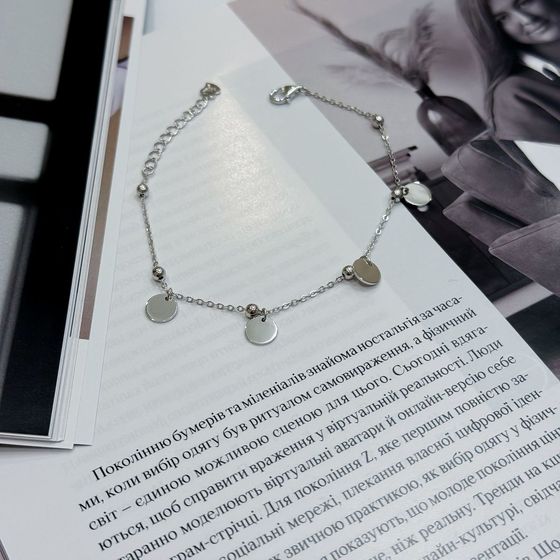 Silver bracelet without stones