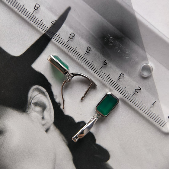 Серебряные серьги с агатом 3.535ct