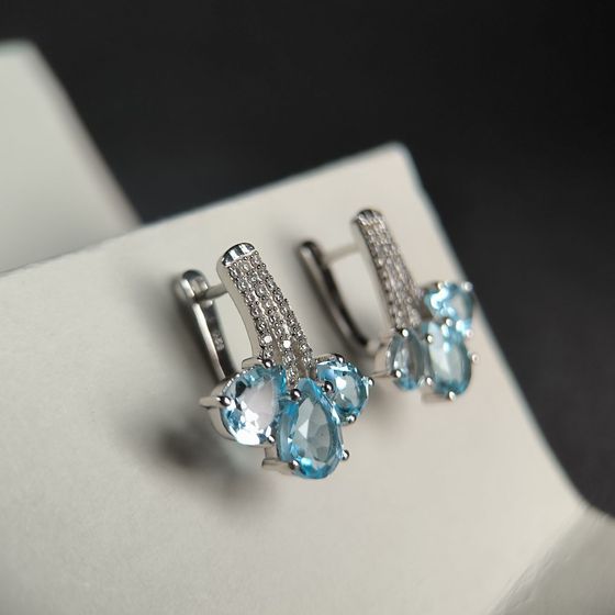 Срібні сережки з топазом 8.333ct