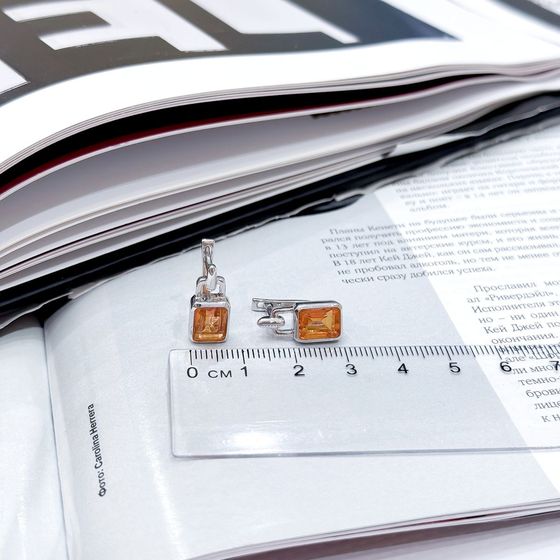 Срібні сережки із золотим кварцом 3.45ct