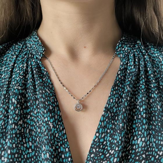 Срібна підвіска з фіанітами